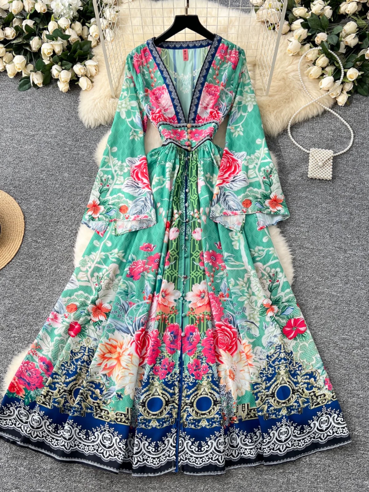 Wrong way dress ED468 images