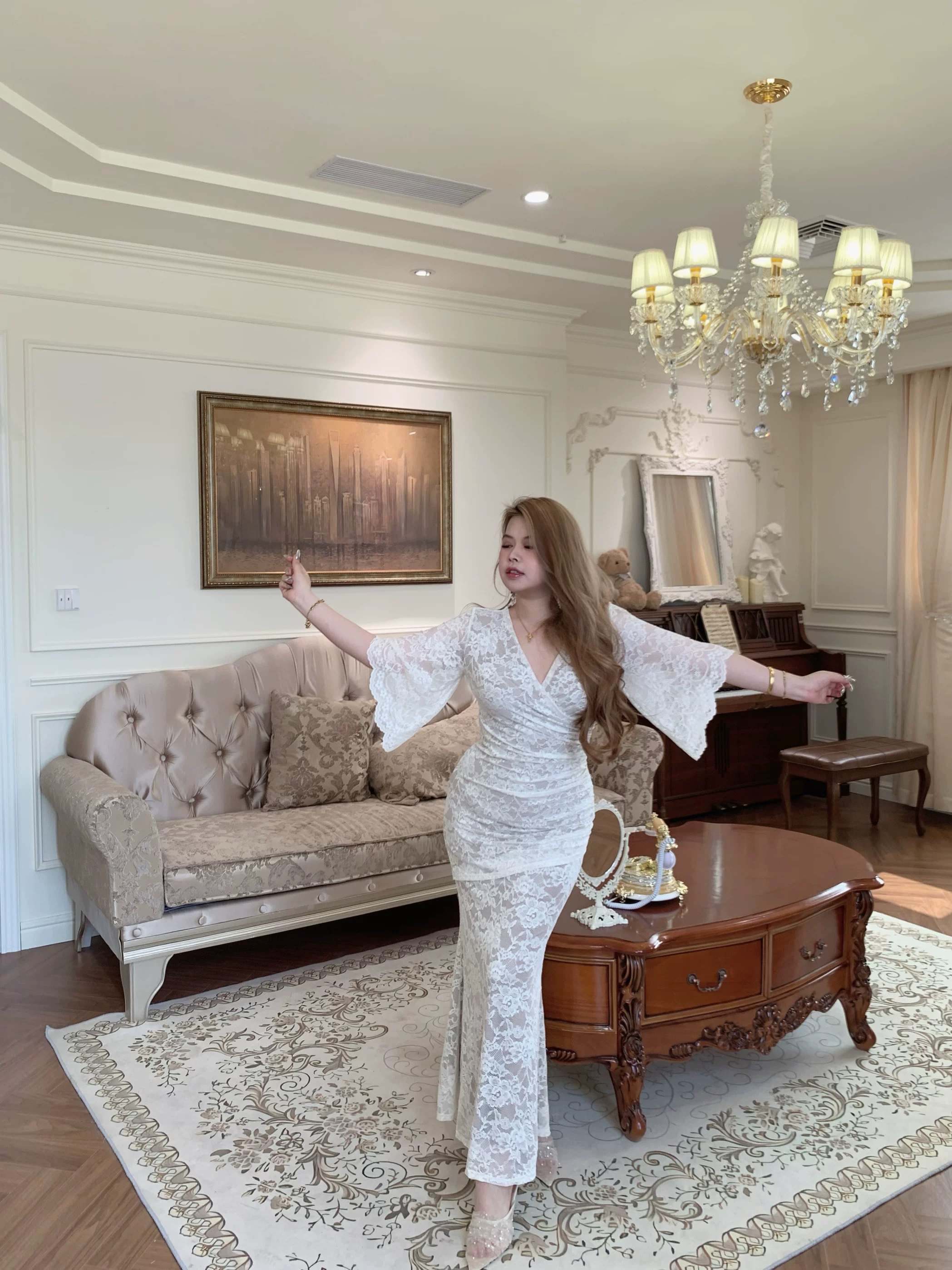 Perfect moment lace dress CD657 image