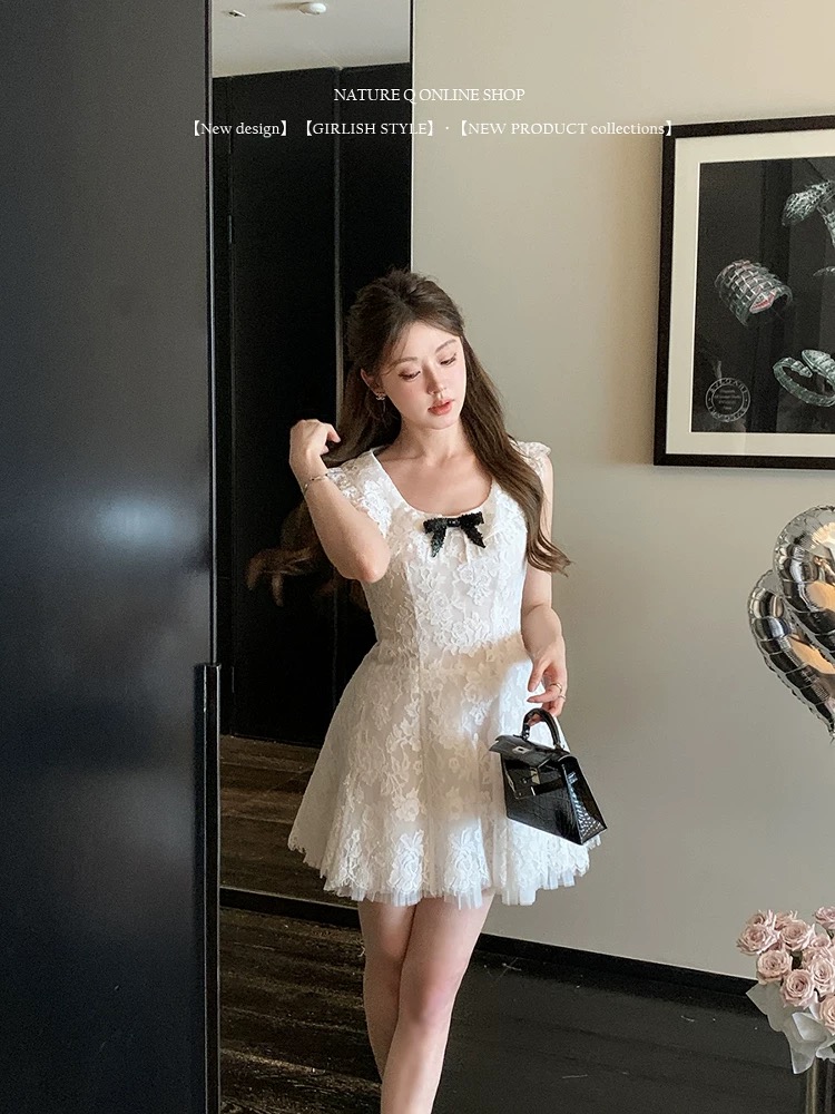 Truly authentic lace dress CD1539 image