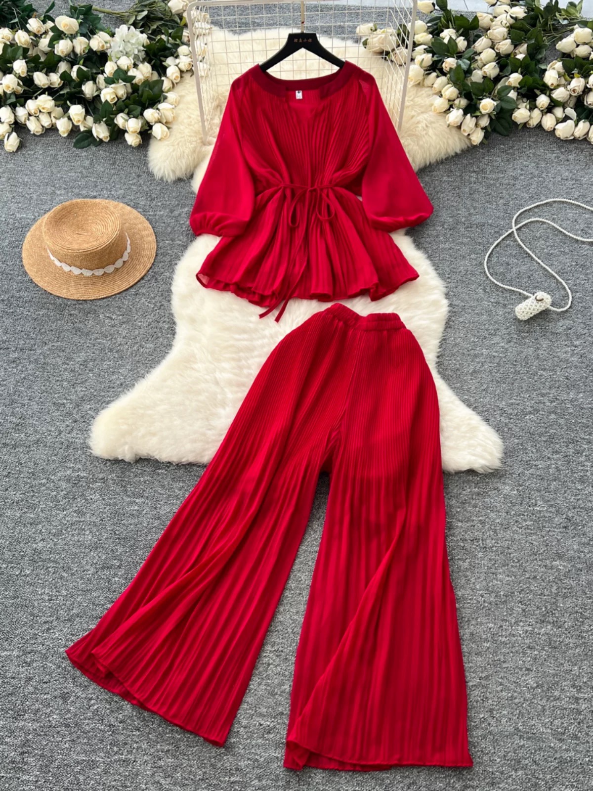 Cute but spoiled set CTP718