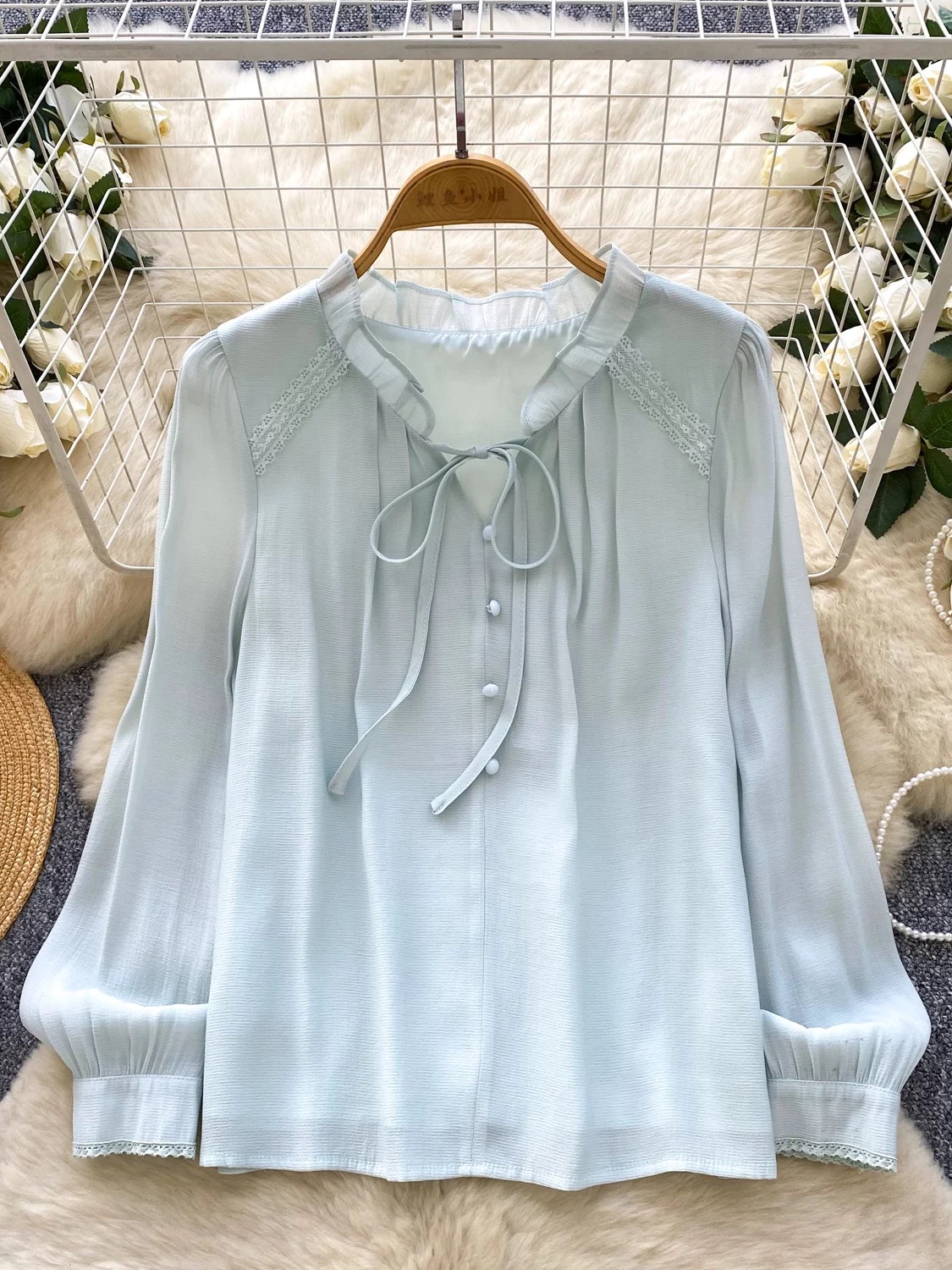 Hustle babe blouse BE444 image