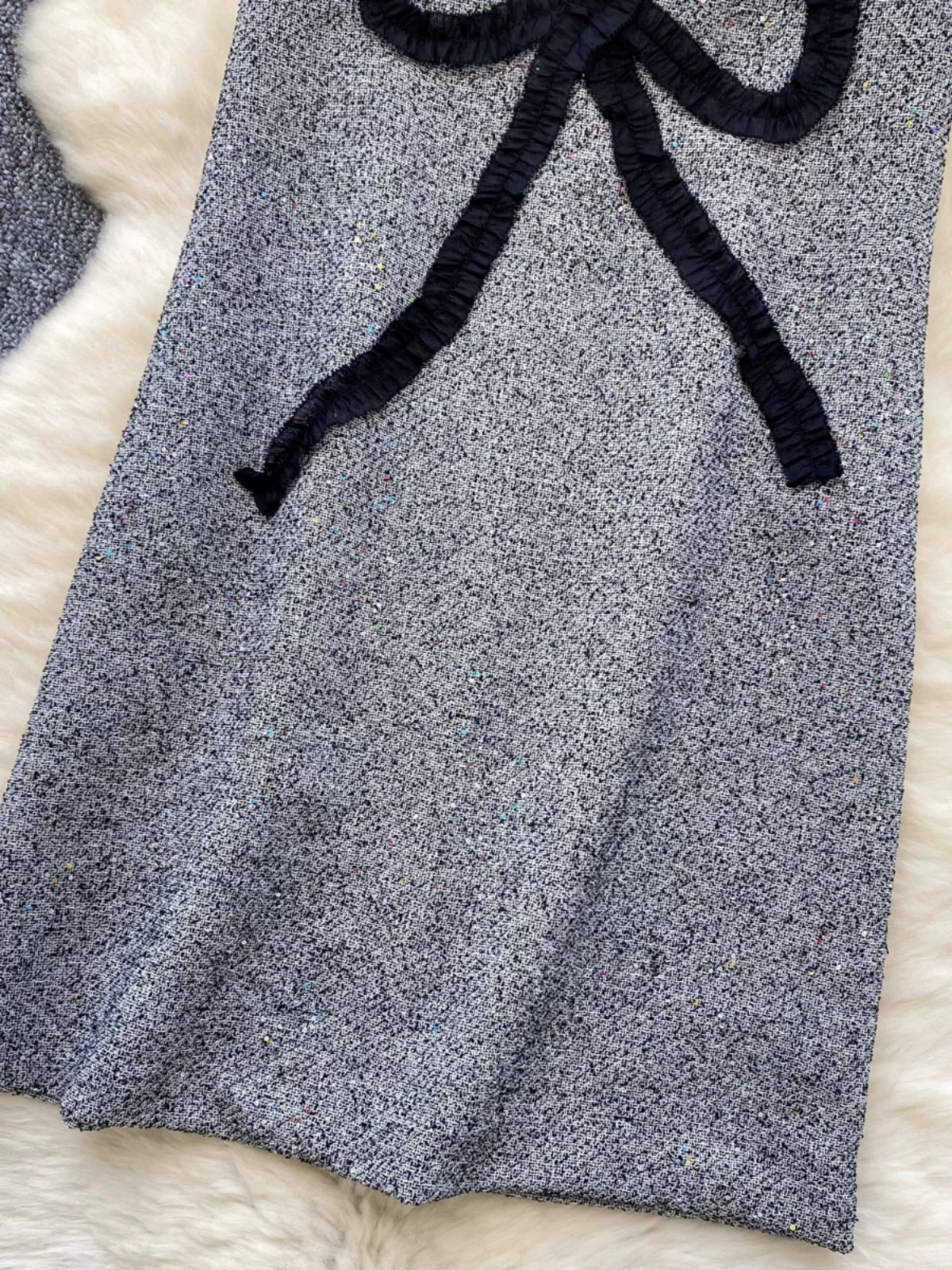 Too close to me dress CD2173 image