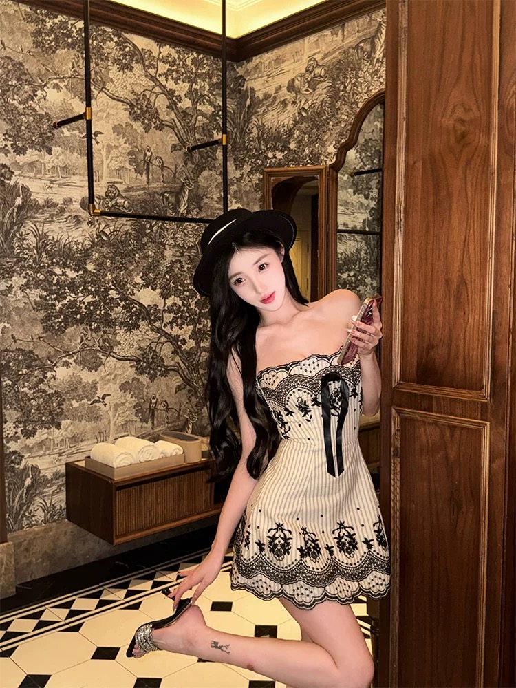 Prettiest girl around dress CD2171 image