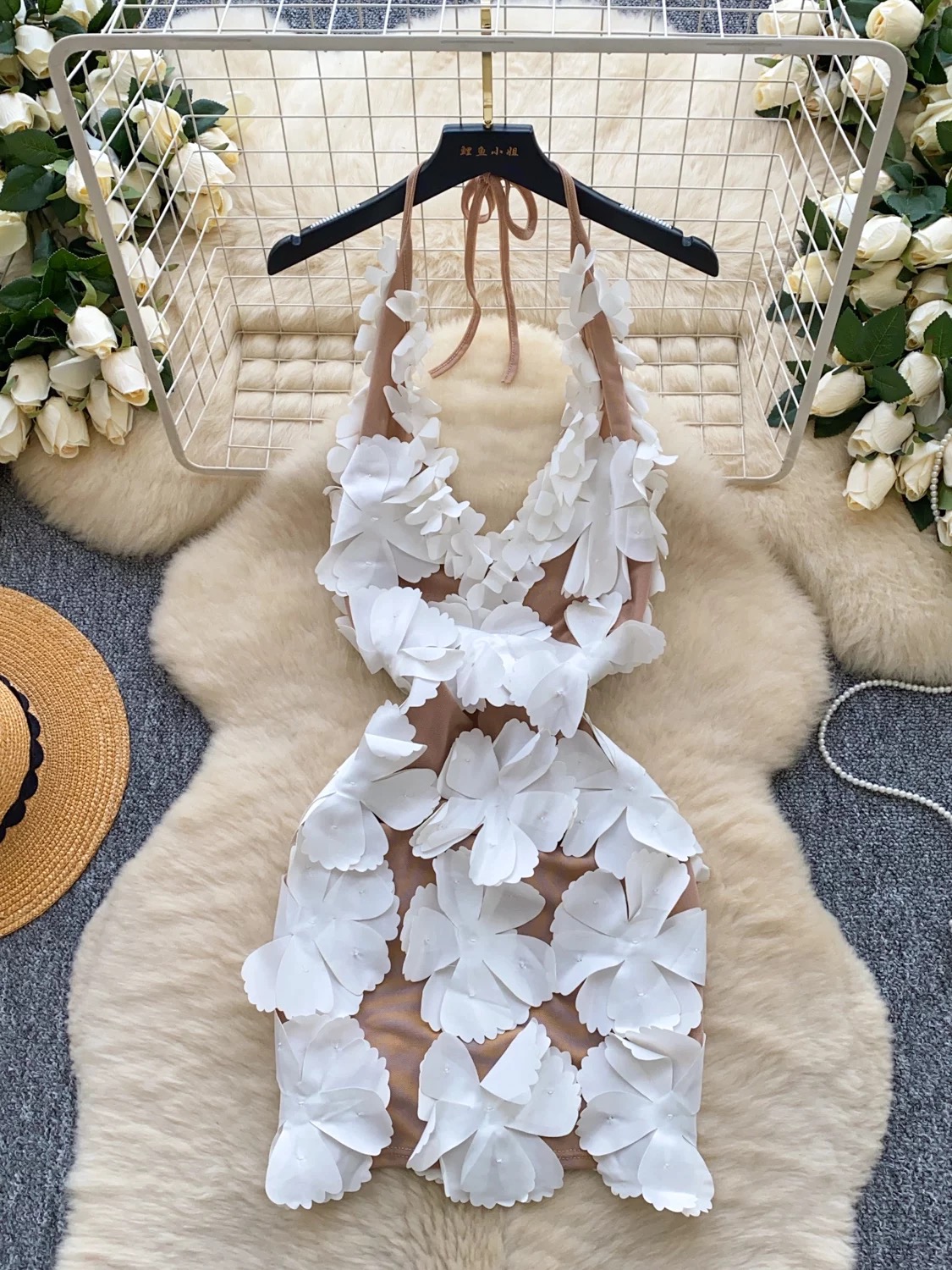 Serving looks dress CBC994 image