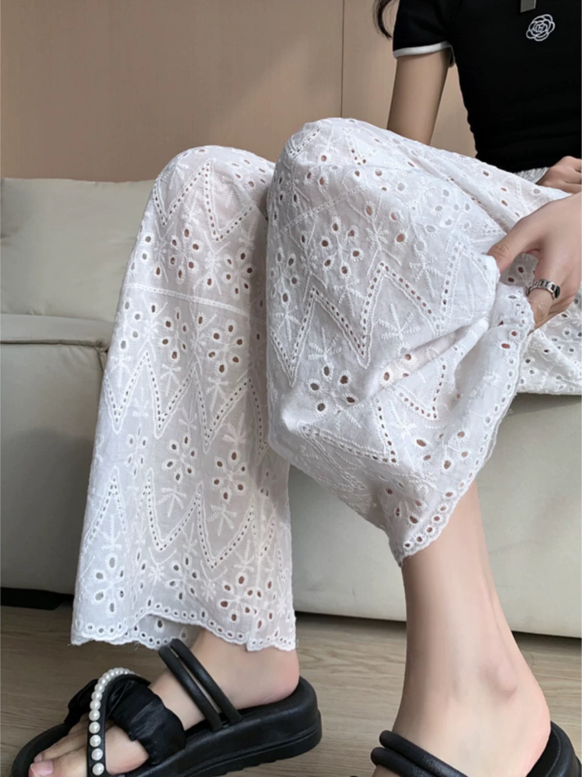 Trust a few lace pants CP95 image