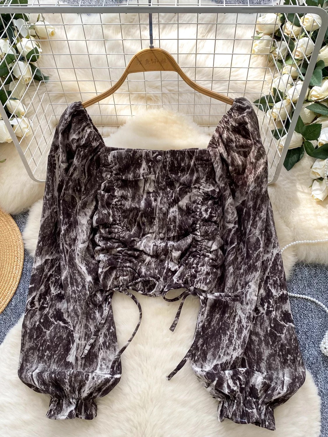 Nemara top CTO1051 image