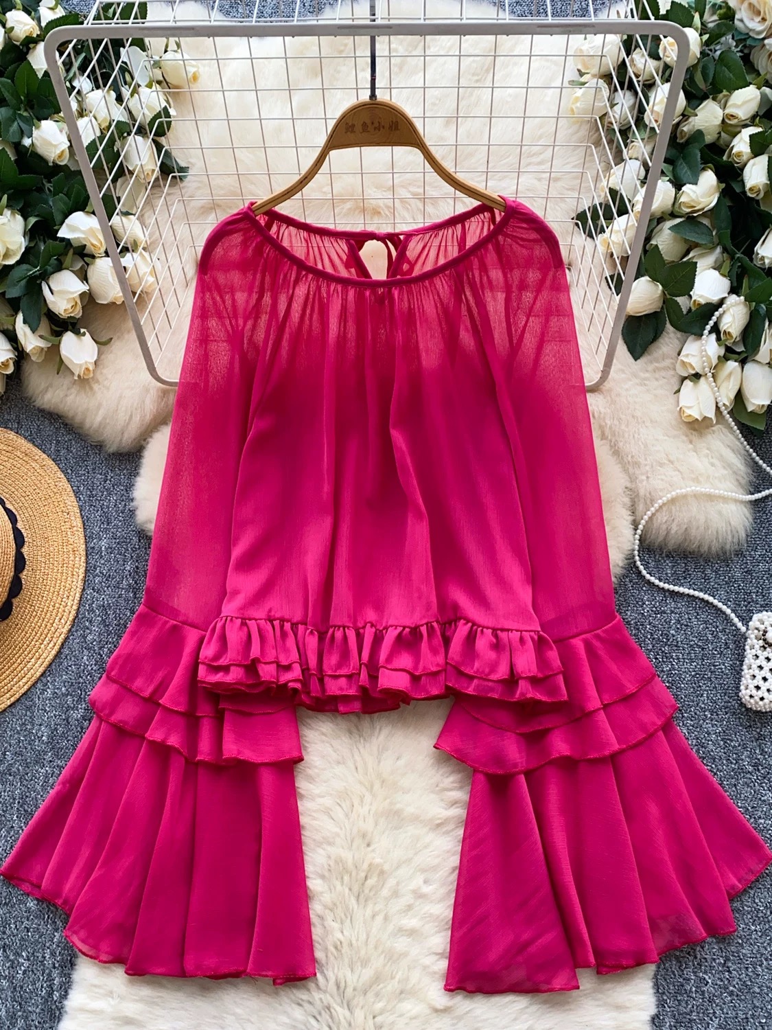 Trouble maker top CTO1024 images