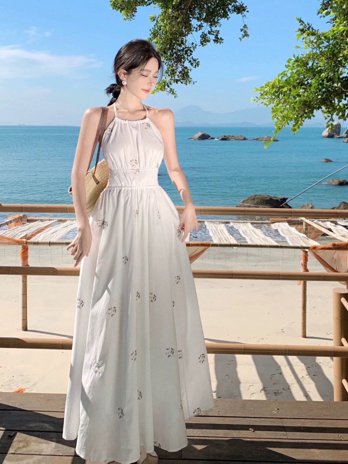 Angel in disguise dress CD2004 image