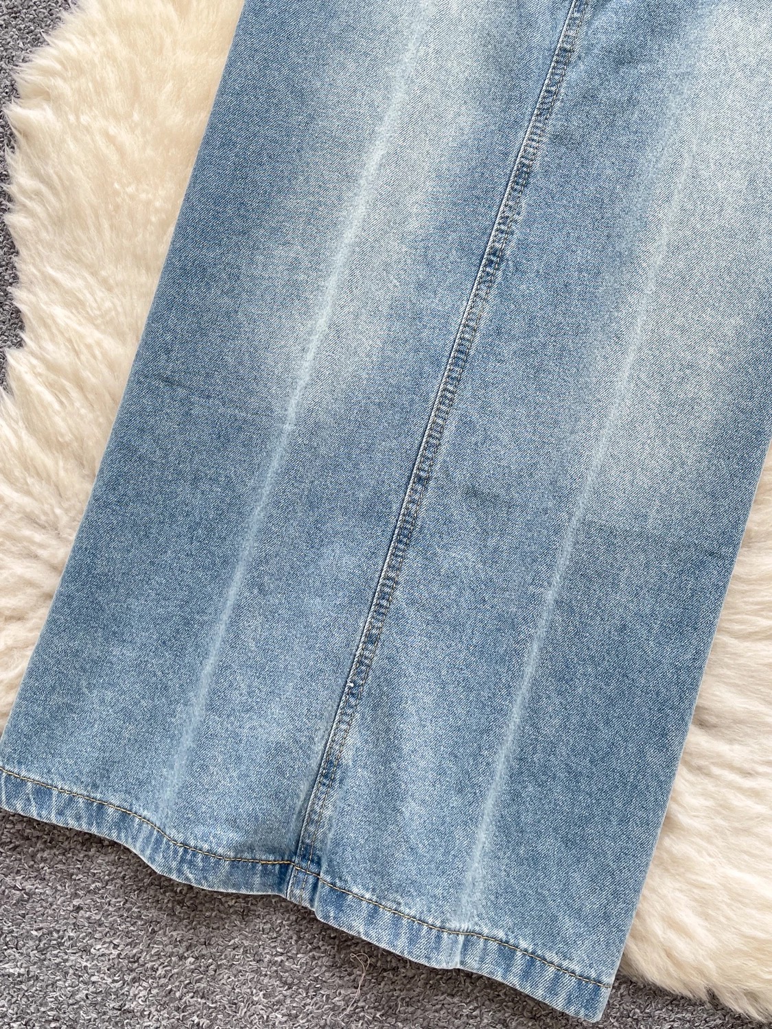 Emily in Paris skirt DS102 images