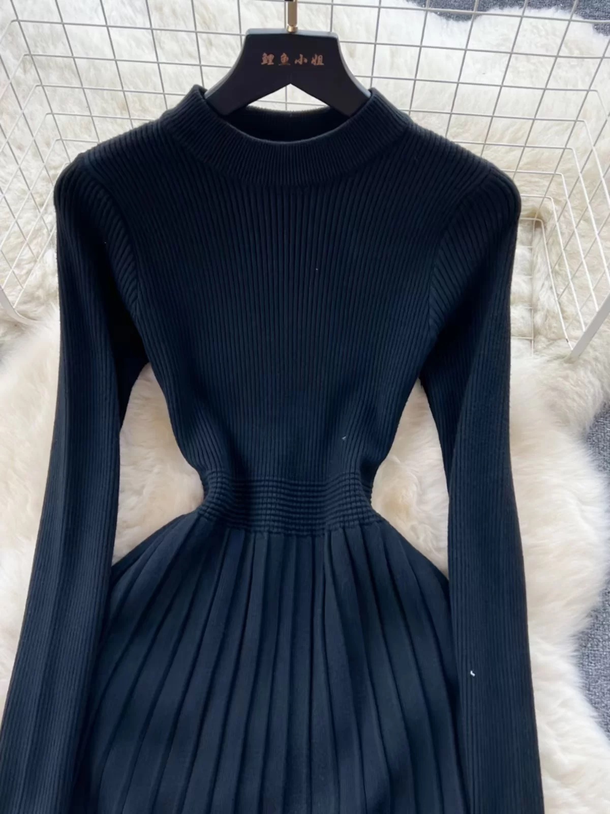 Into the night dress KD347 image