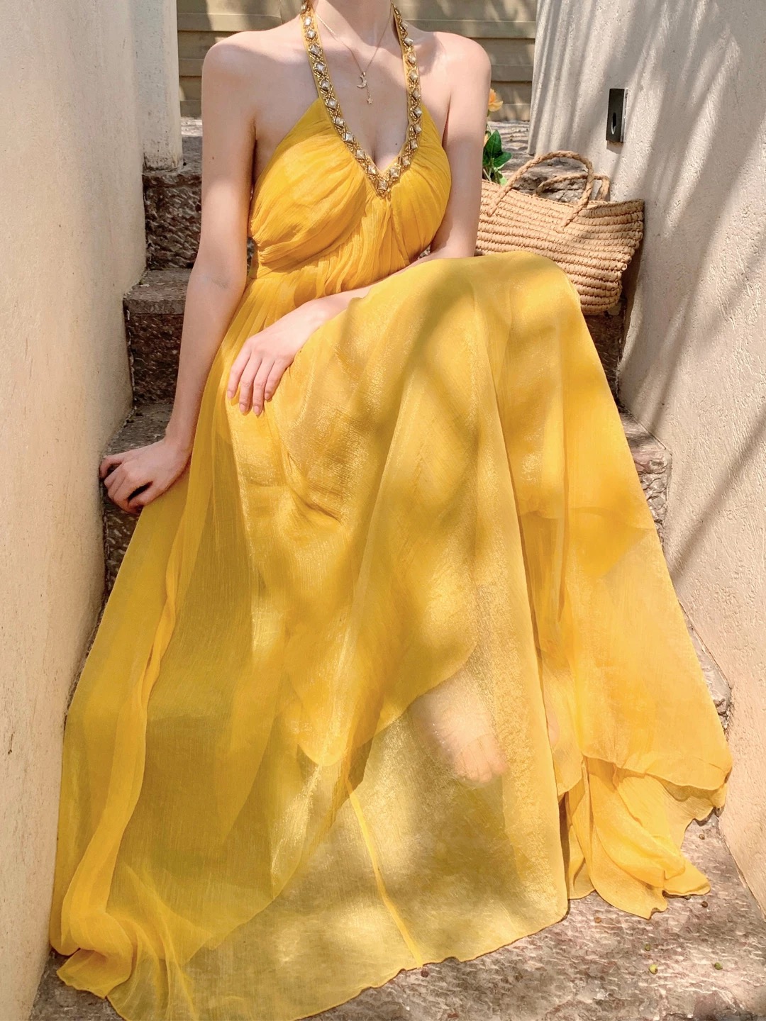 She’s a baddie midi dress CD573 image