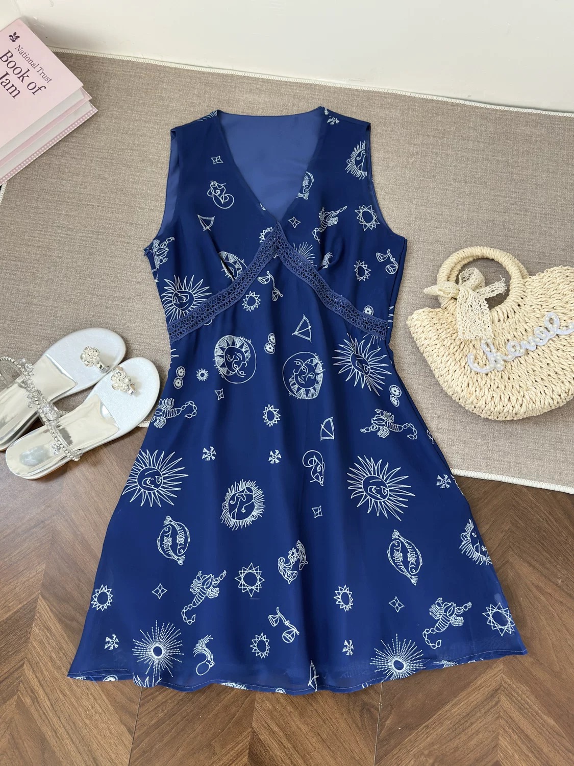 Made you look dress CD1064 image