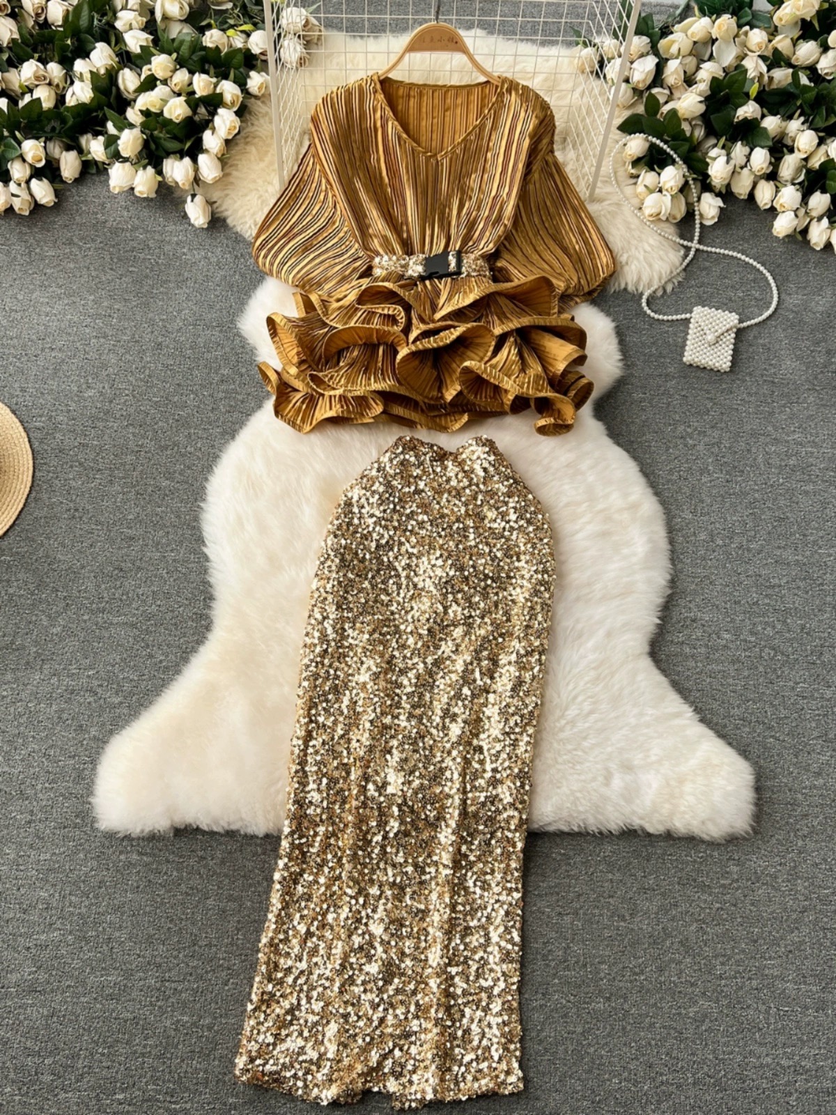 Bad behaviour sequin set FTP269