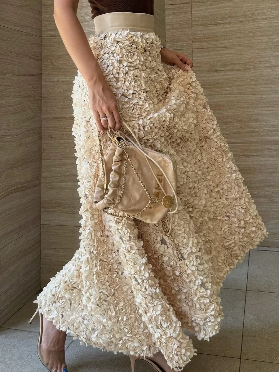 Not settling for less skirt FS111 image