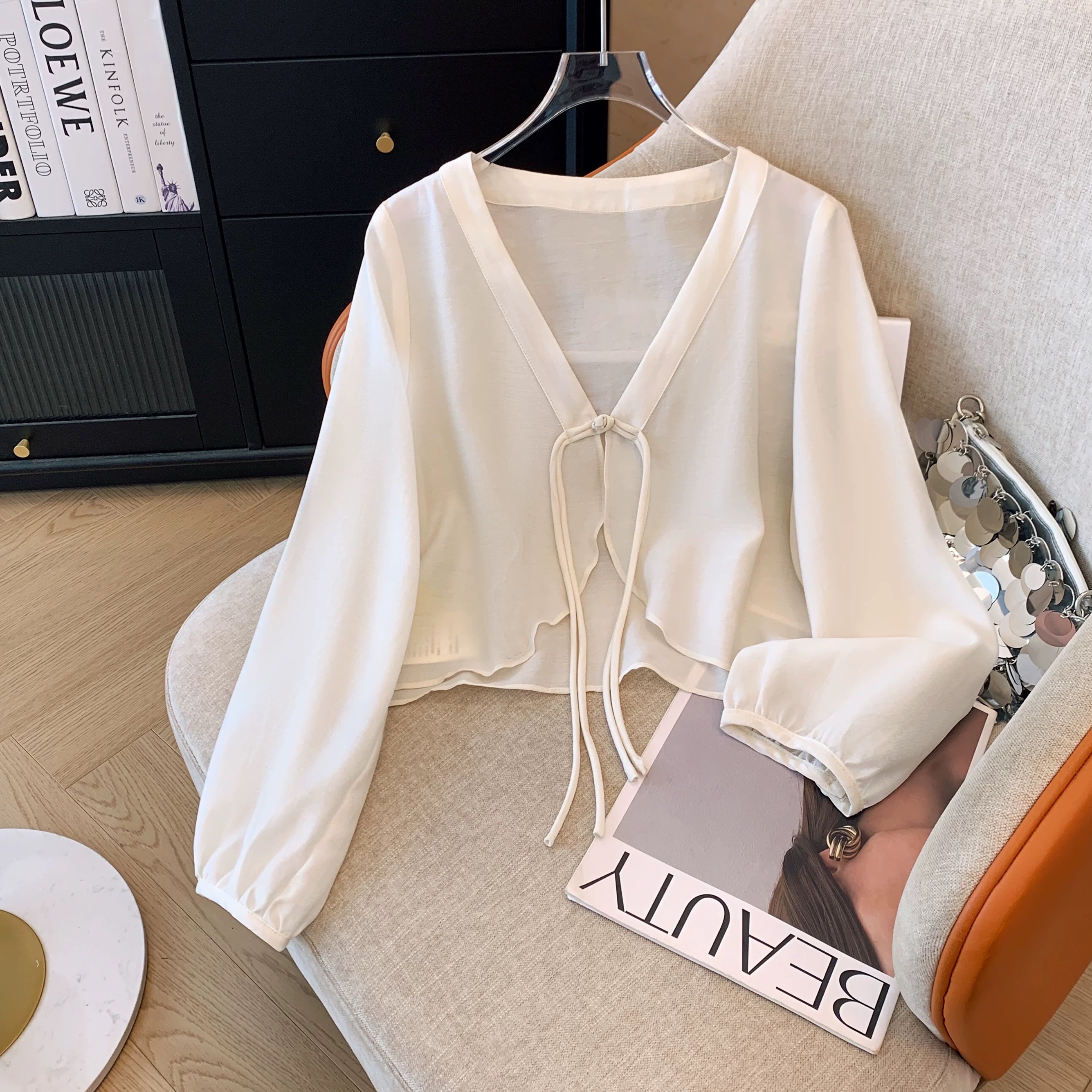 Pay no mind top CTO478