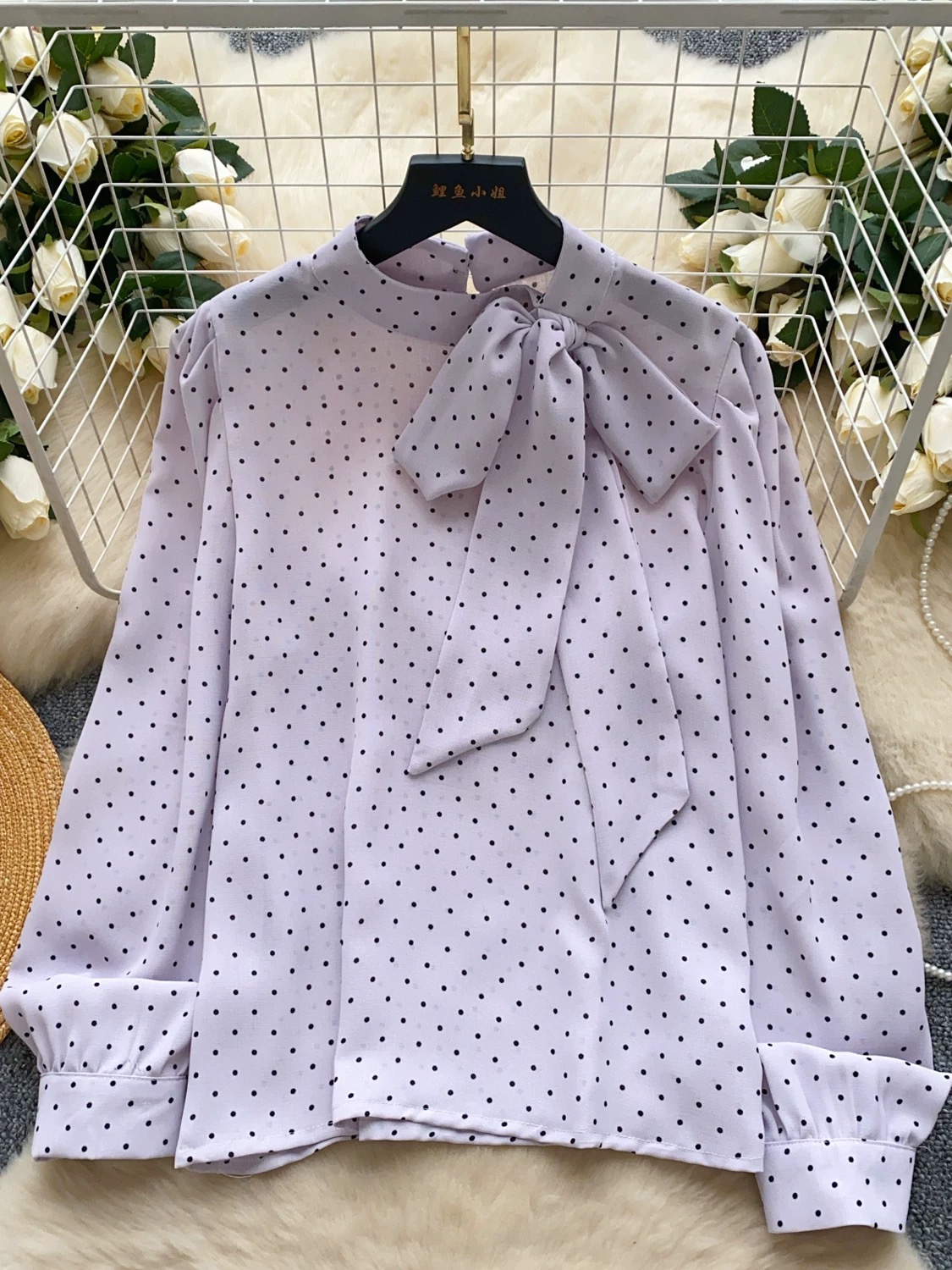 Show you the world blouse BE364