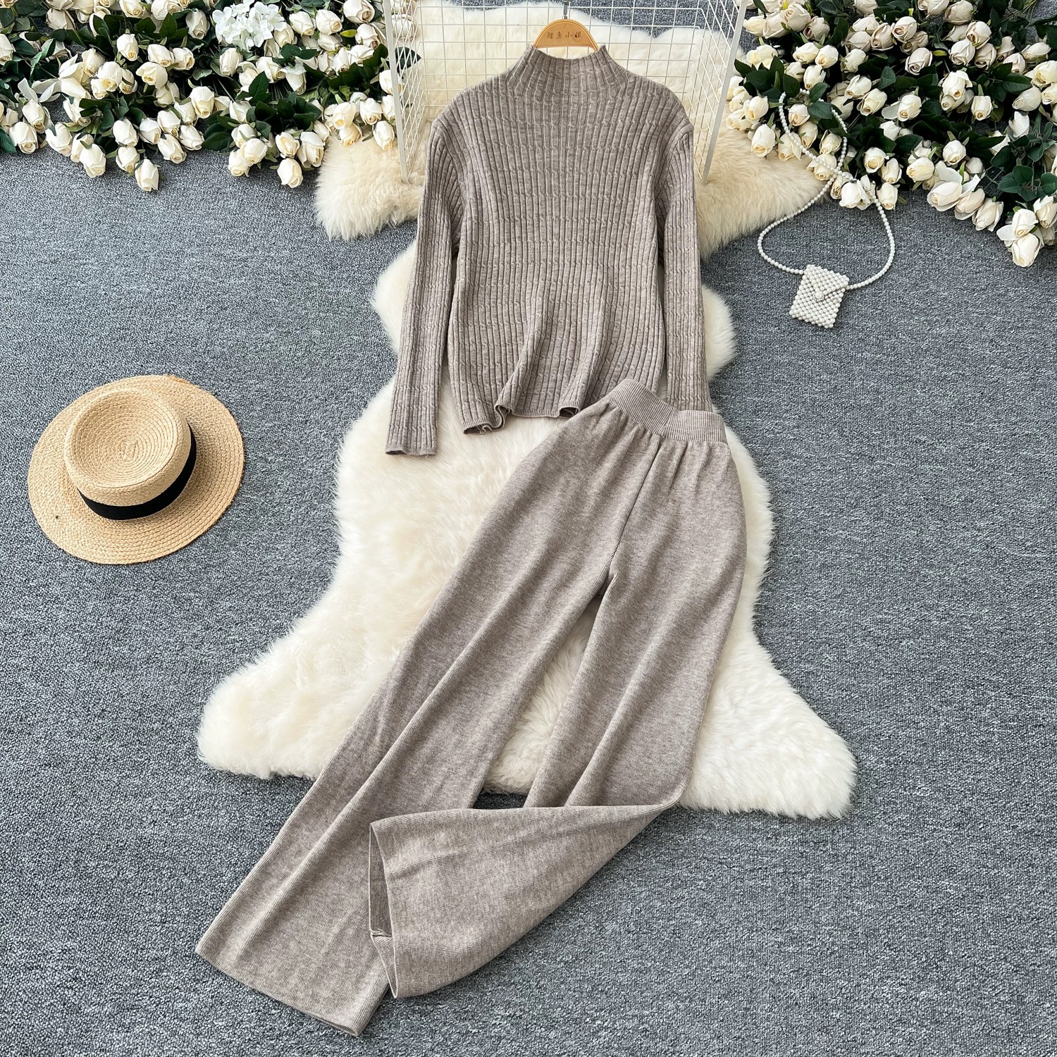 Cozy worries set KTP261 images