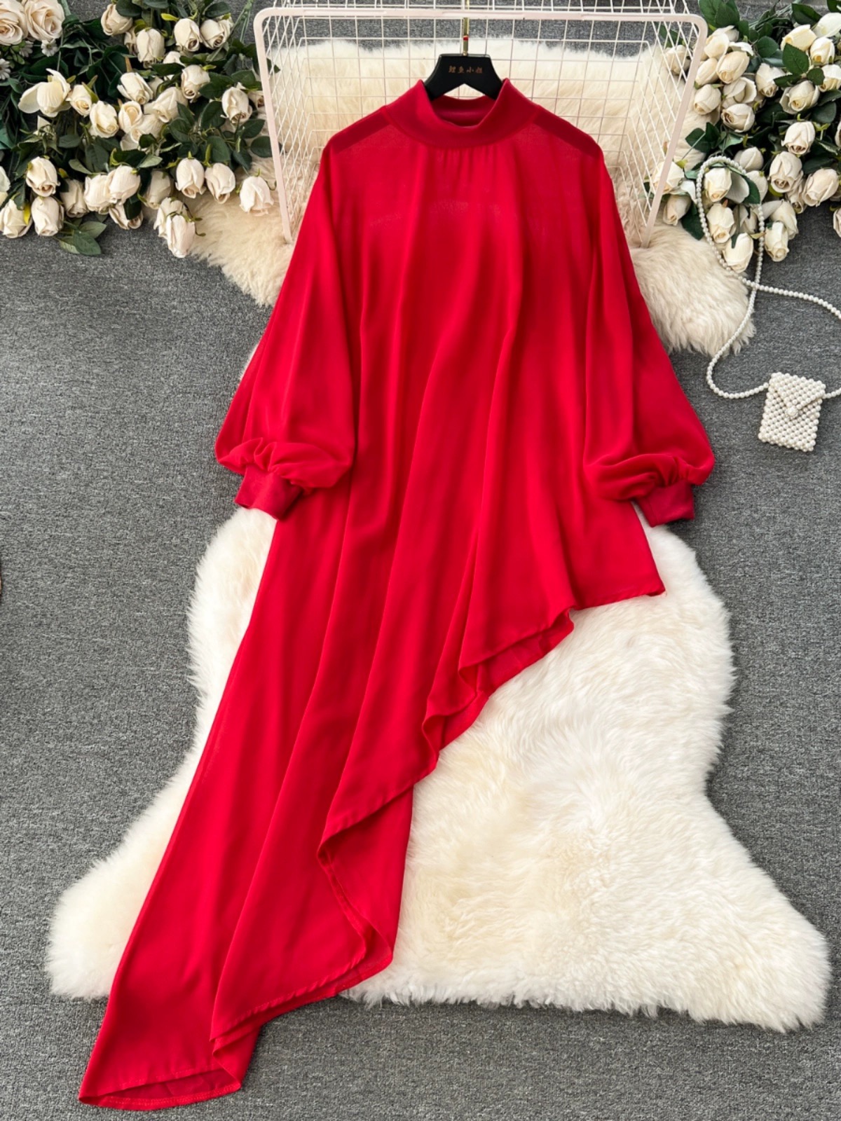 Stunting on them dress CD1496 image