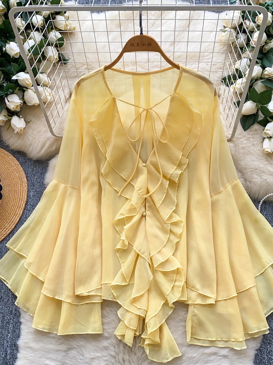 Elevate you top CTO948 image