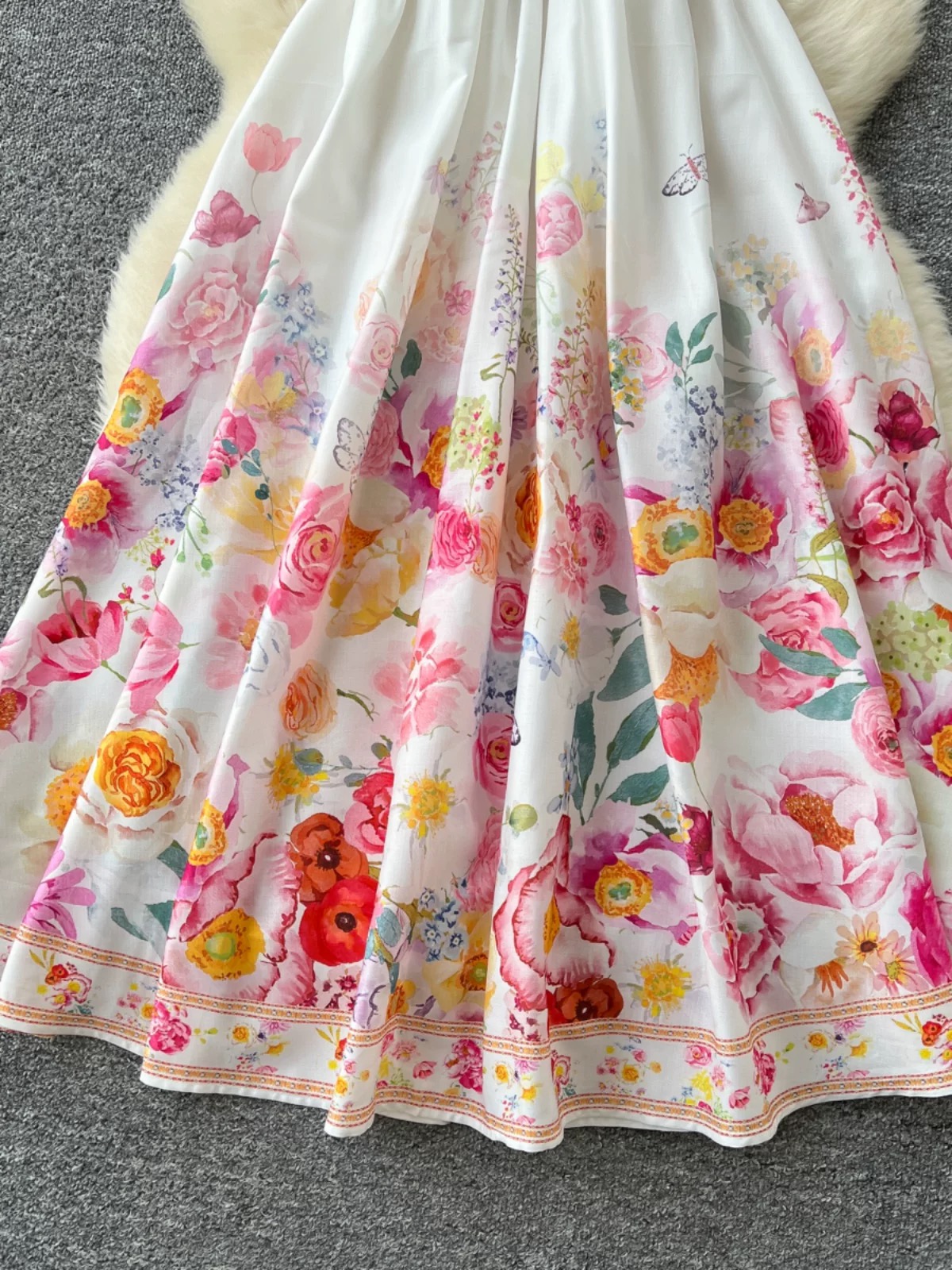 Spotted me dress ED393 image