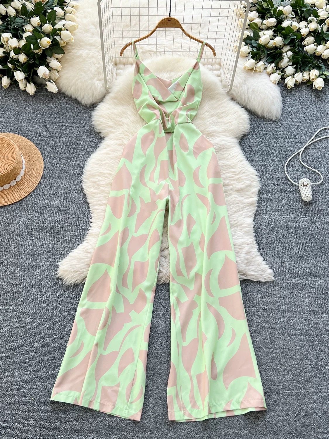 Kiss me jumpsuit CJS143 images