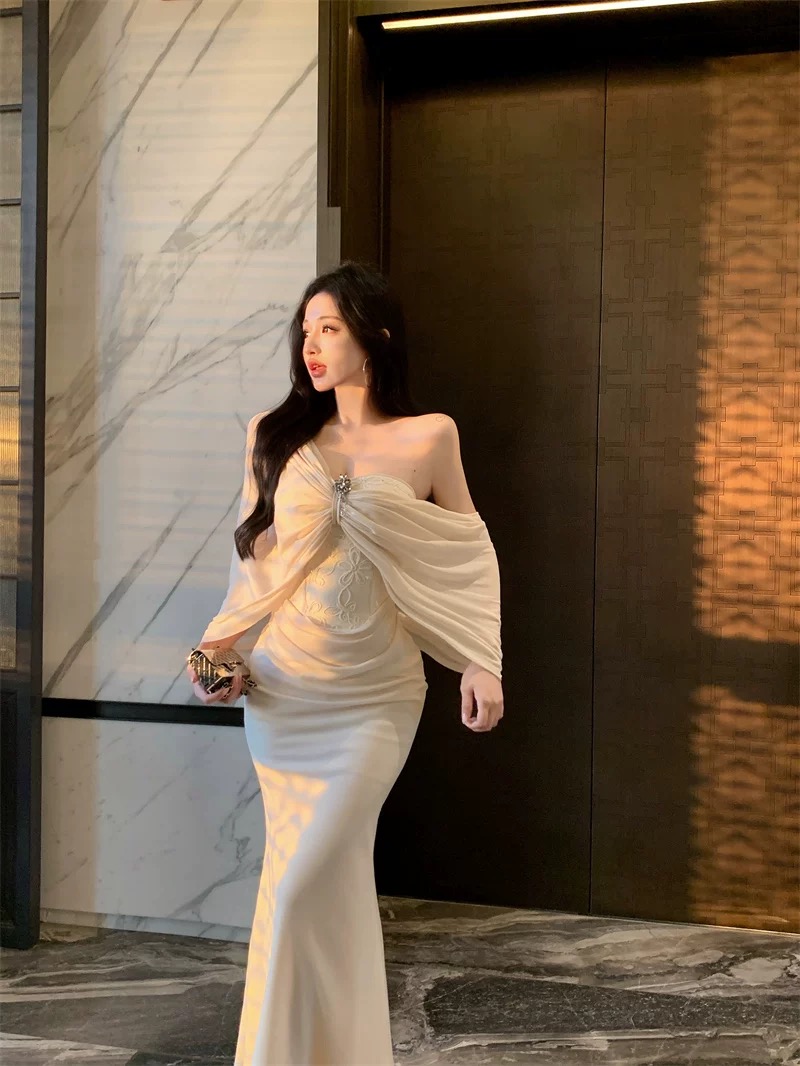 Rare slay dress EVD309