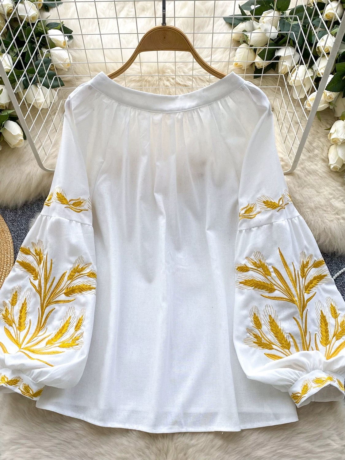 So much personality top CTO160 image