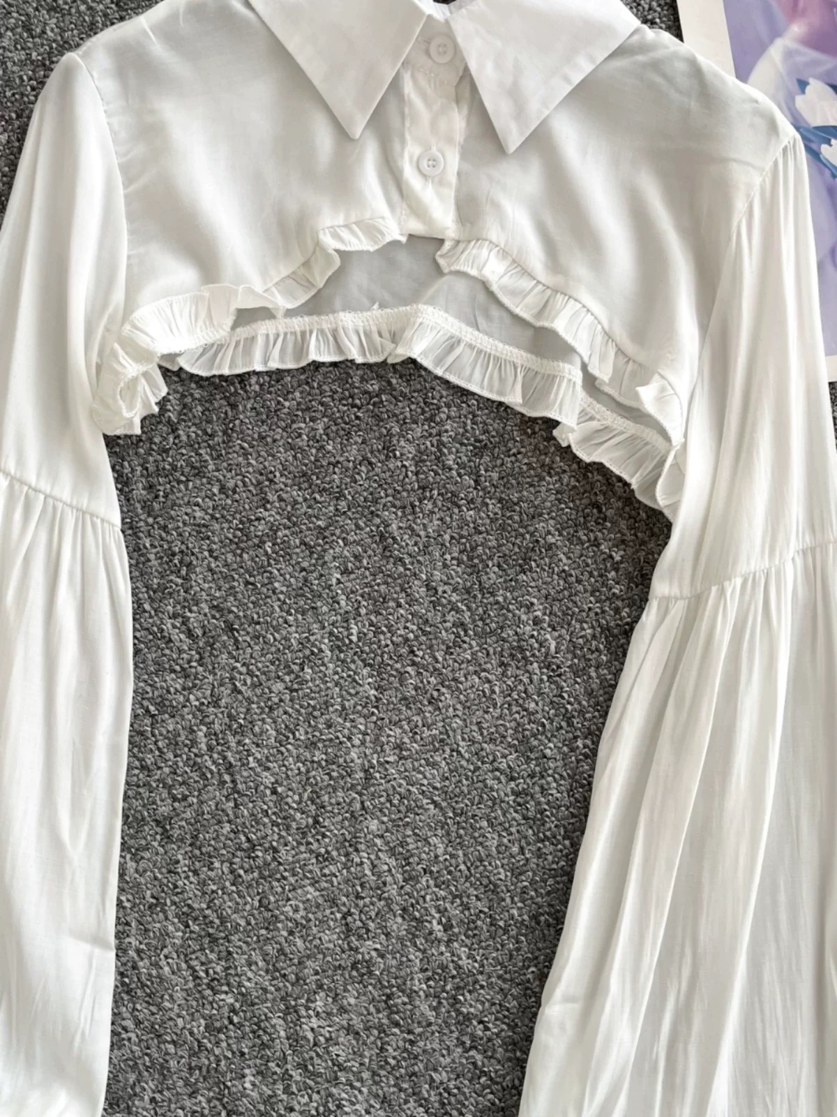 Roman royalty crop top CTO657 image