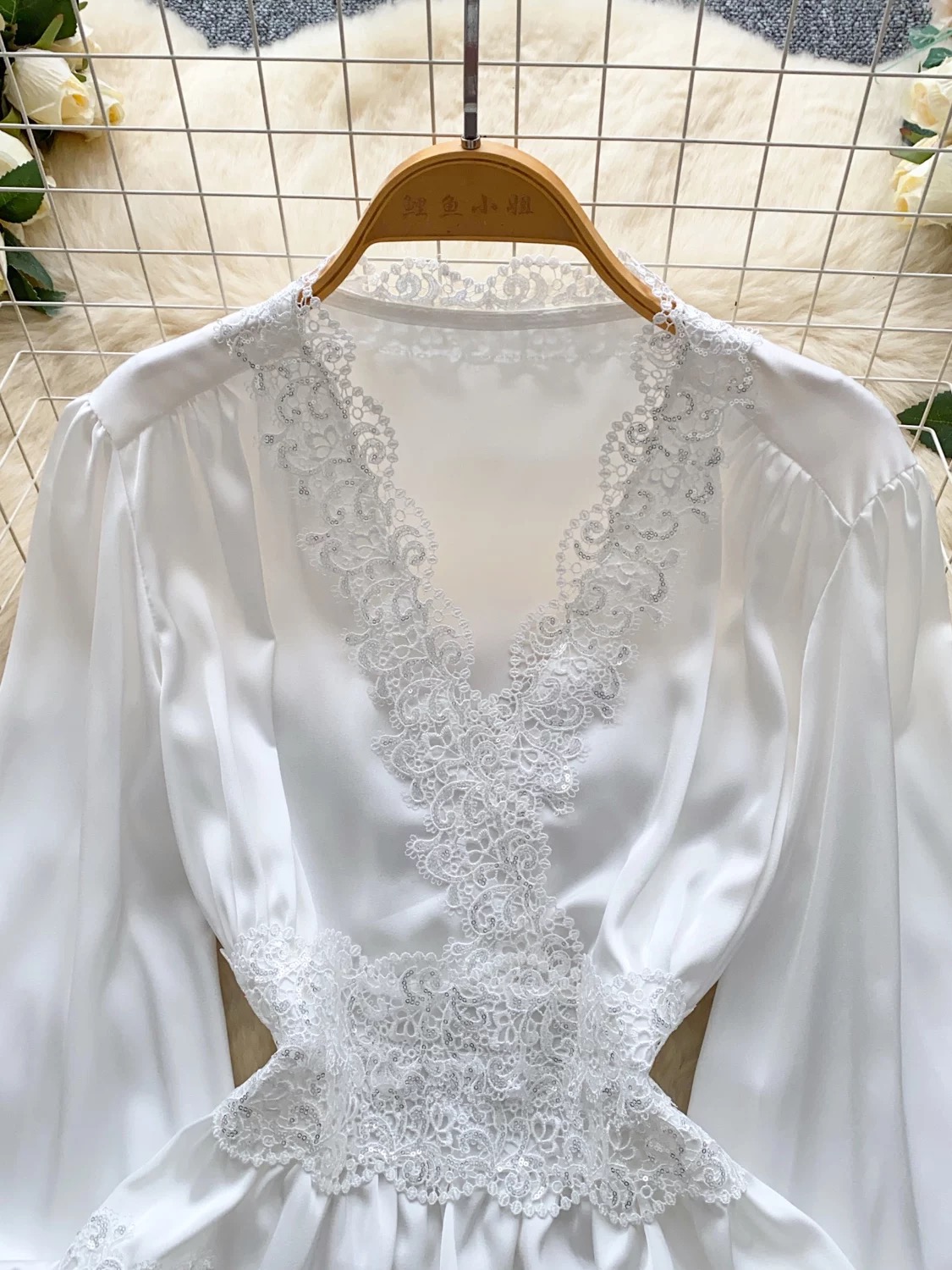 Behold a beauty top FTO330 images