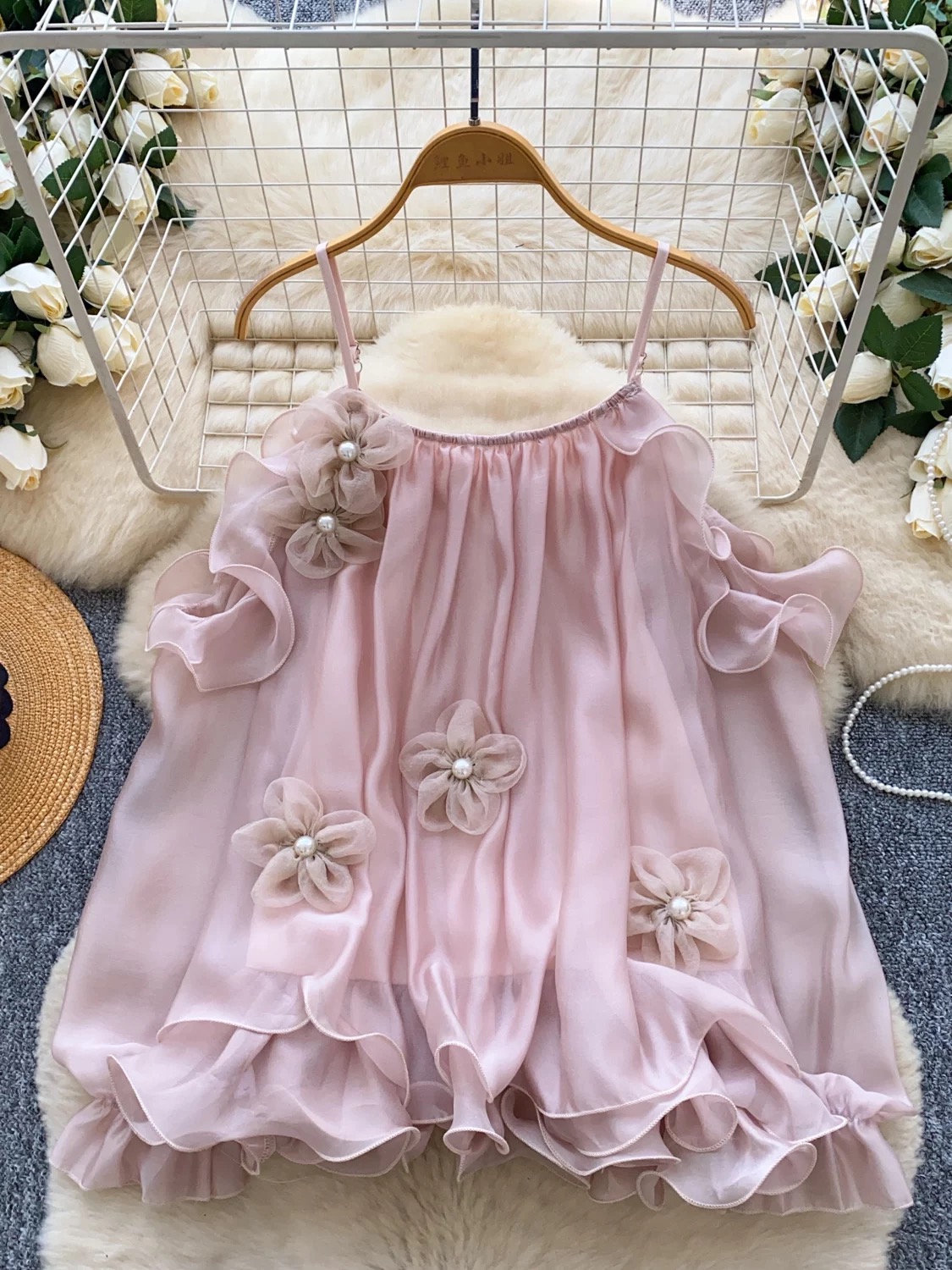 Expensive taste top FTO320 image