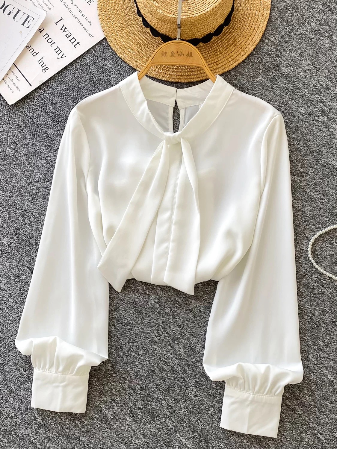 Getting into it blouse BE435