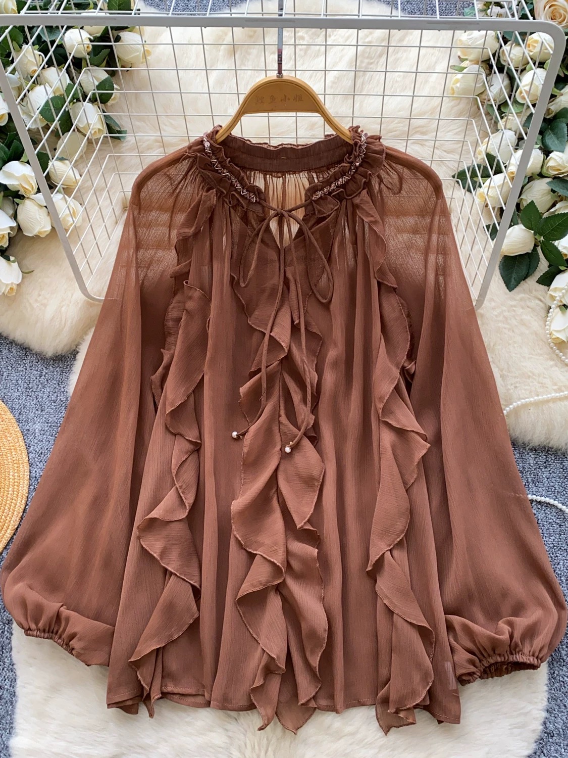 Straight to it butterfly blouse BE433 image