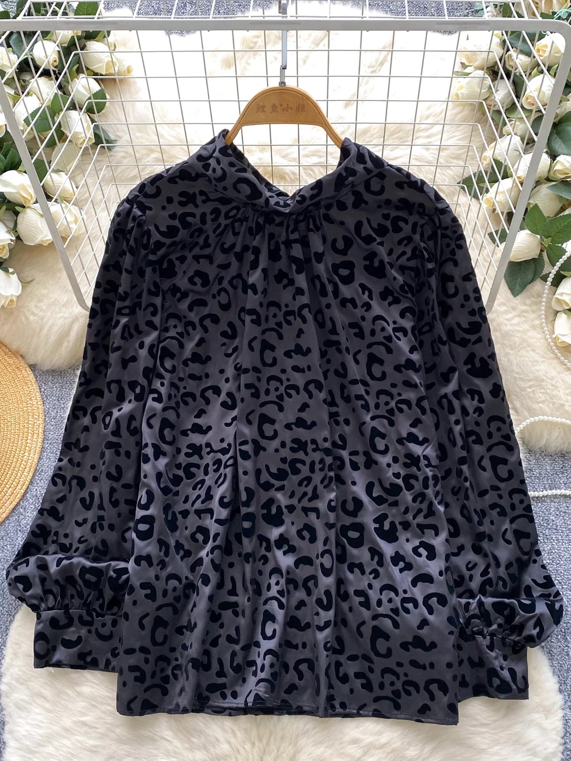 Can’t let you go blouse BE420 image