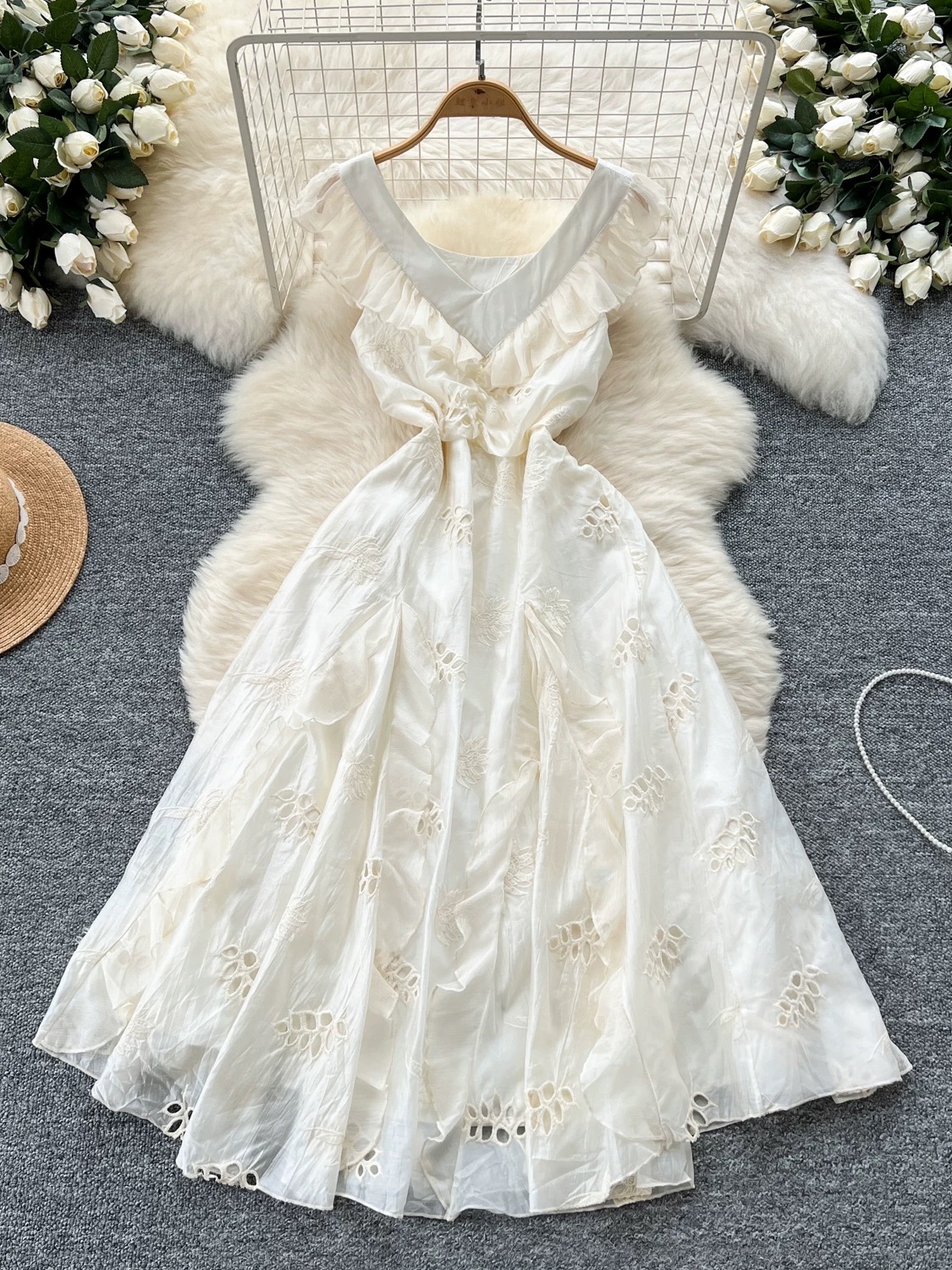 Time to grow dress CD1129 image