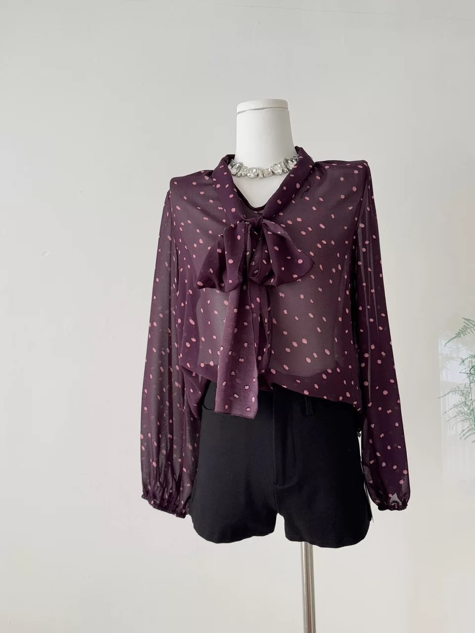 Business babe blouse BE425 image