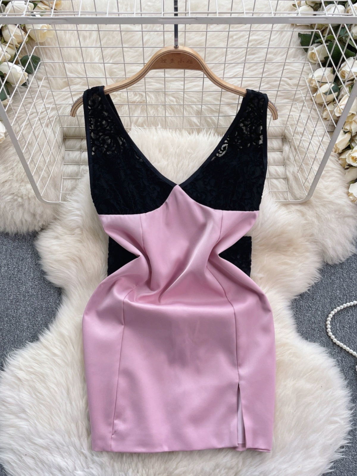 Feeling my curves dress CBC574