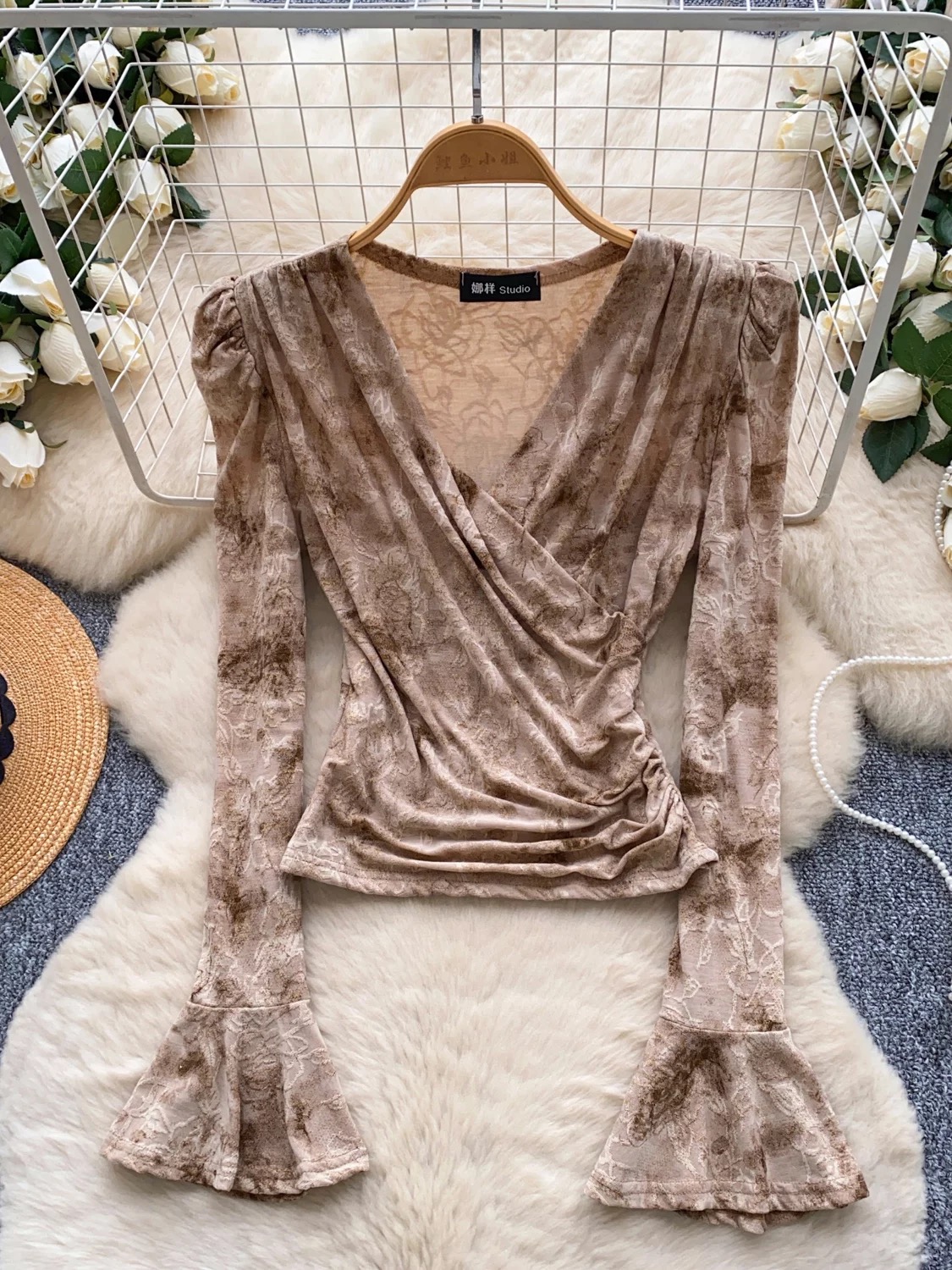 Roll with the flow top CTO782