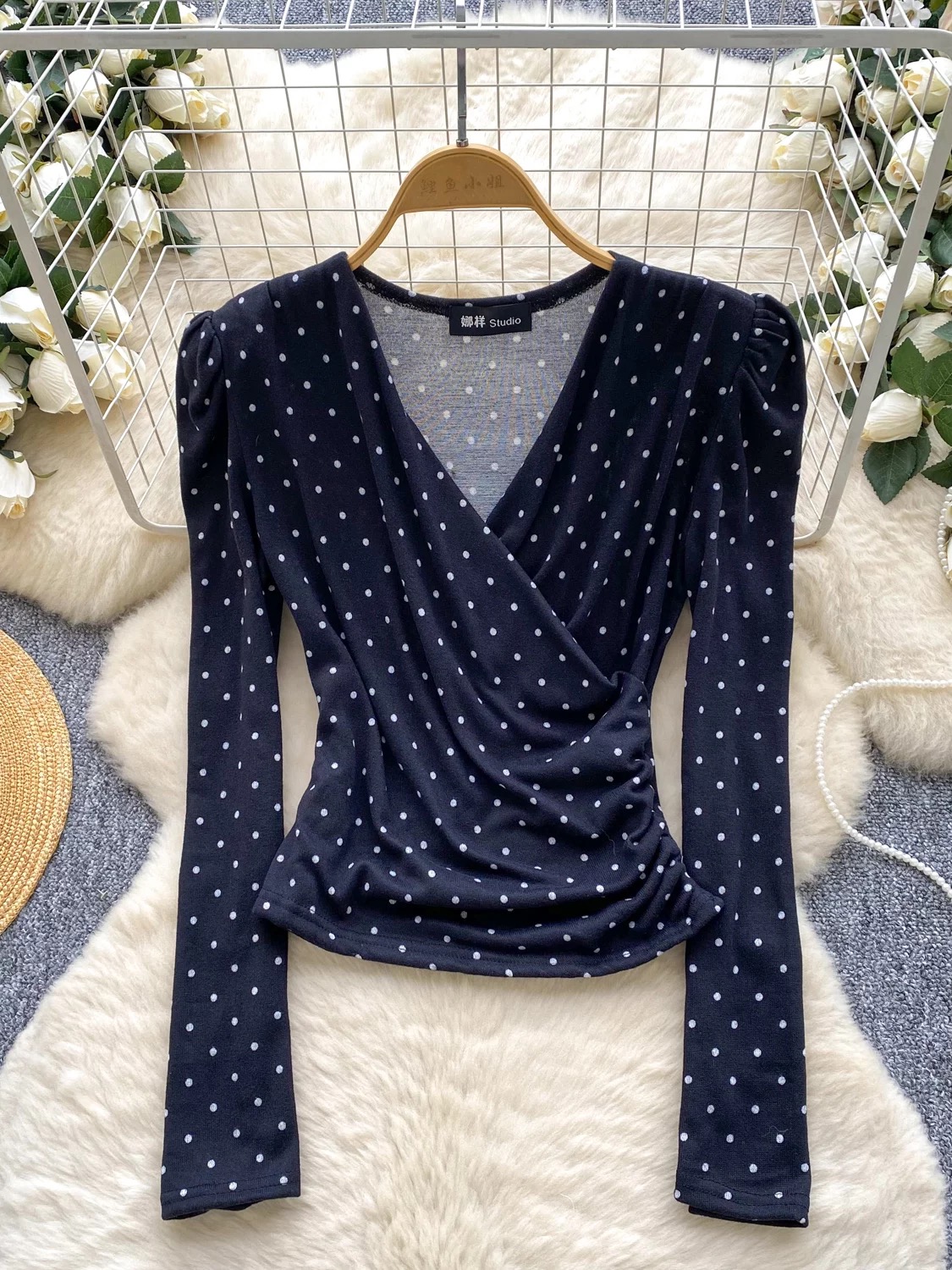 Meet me somewhere top CTO776 image