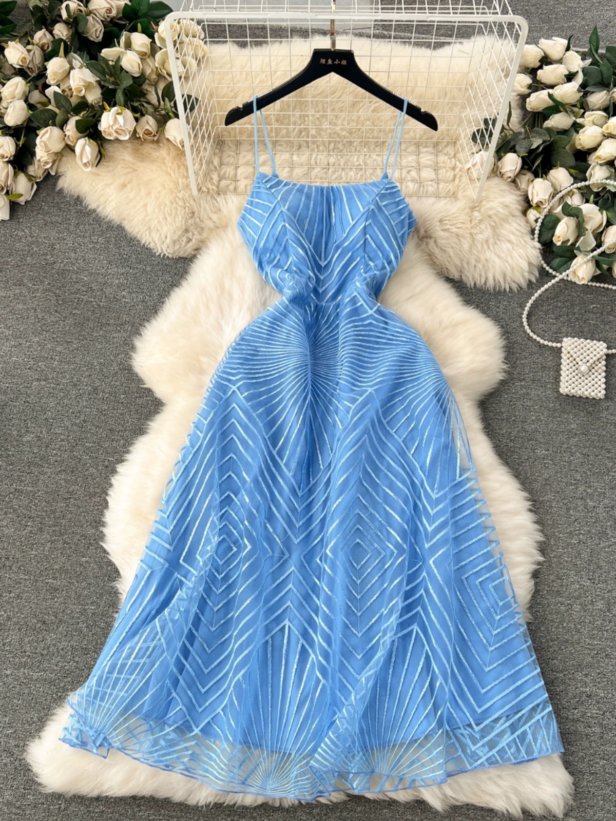 Little surprise dress FD761 image