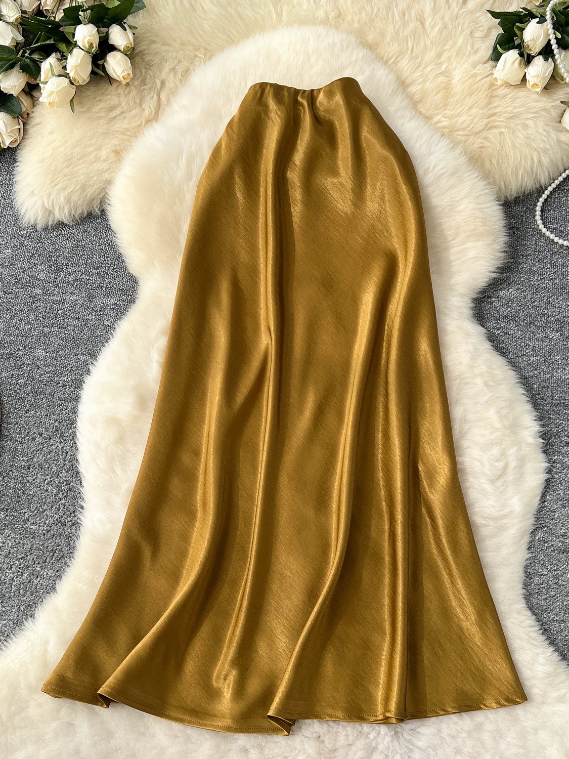 Can’t be replicated skirt CS185 image