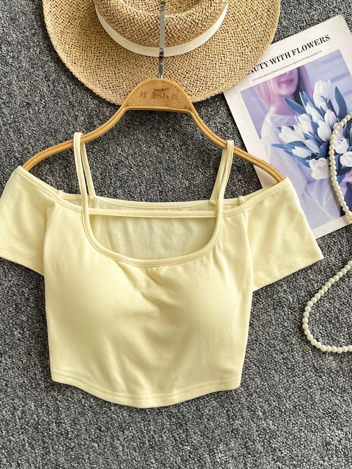 In the wild crop top CTO522