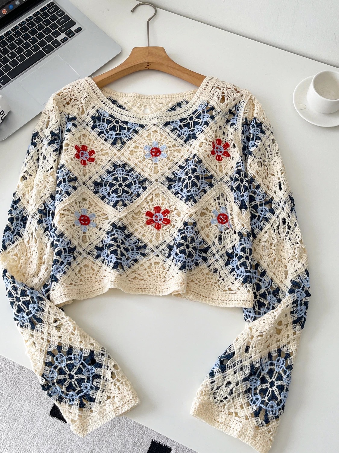 Yelisa crotchet top KTO288 image