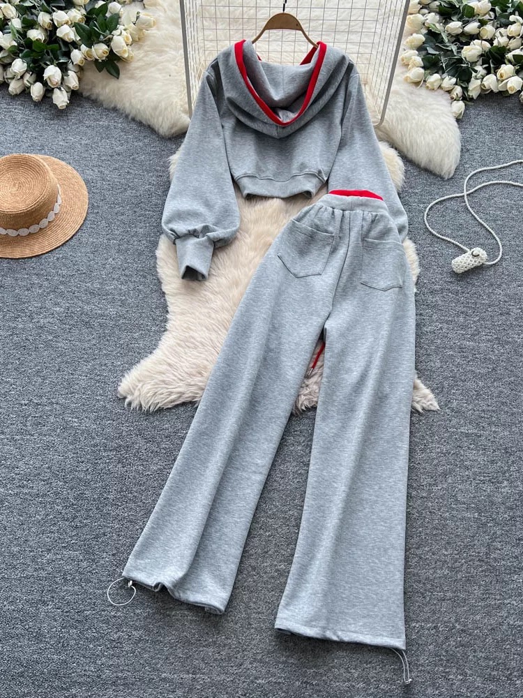 Living in it set STP140 image