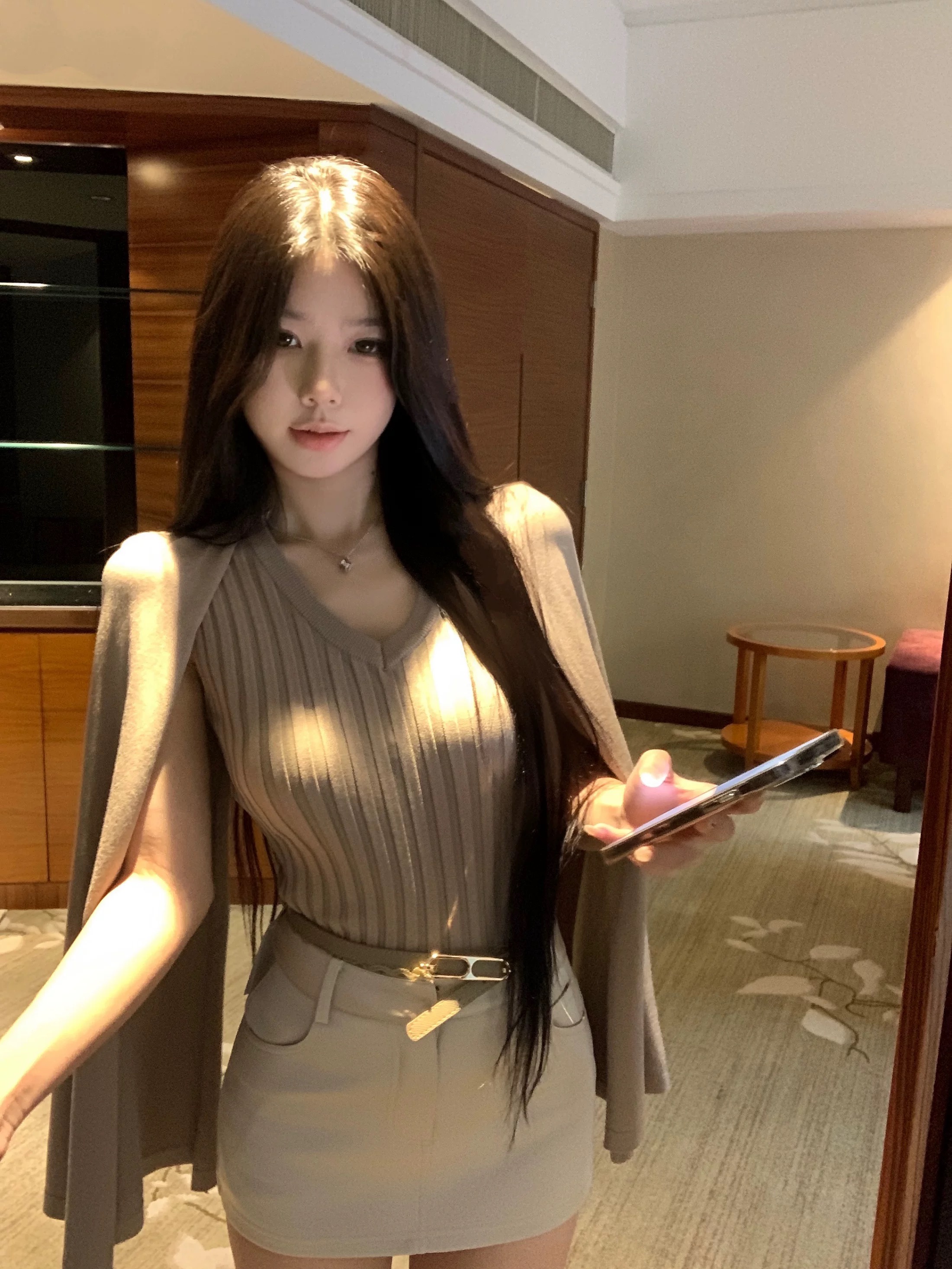 Love in the dark top KTO270 image