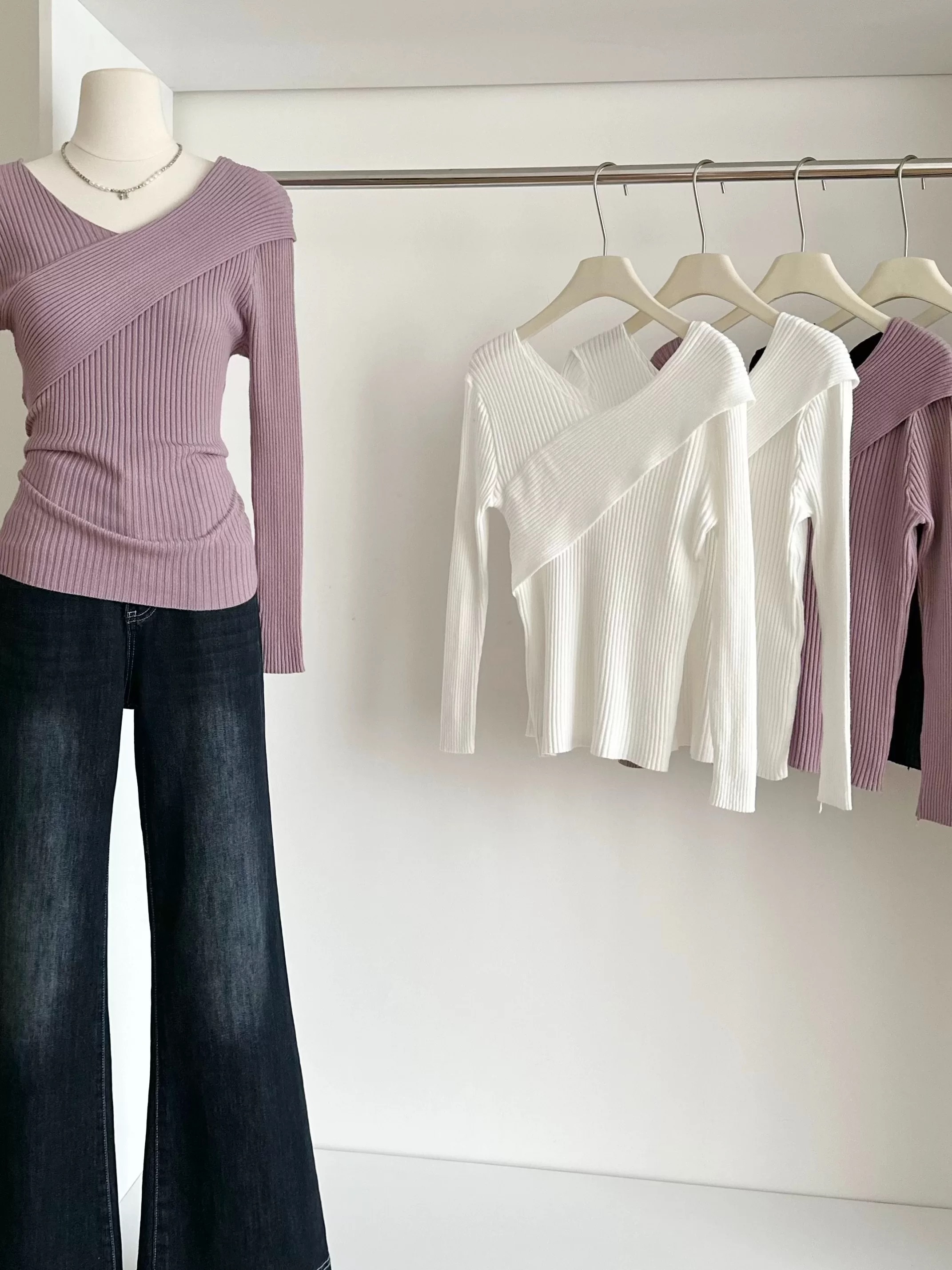 Around town top KTO275 image