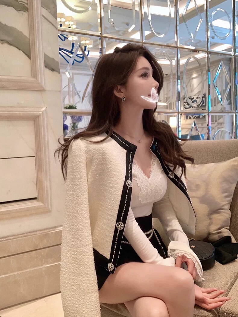 Social elite cropped blazer BL161 image