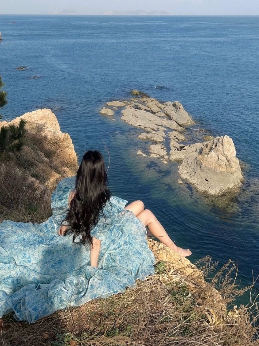 Treat me like that dress FD1052 image