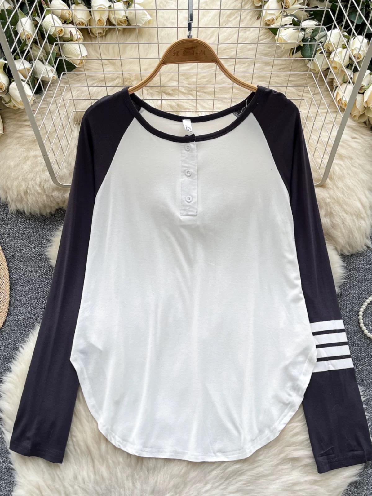 Wanderlust beauty top CTO194