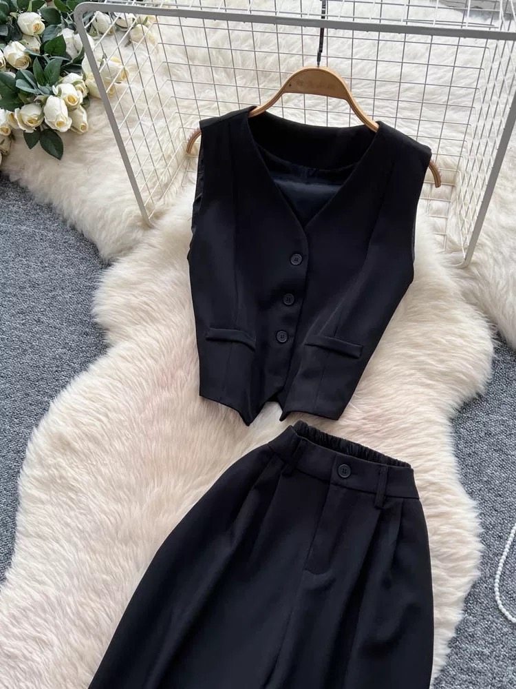 Can’t tame me set FTP342 image