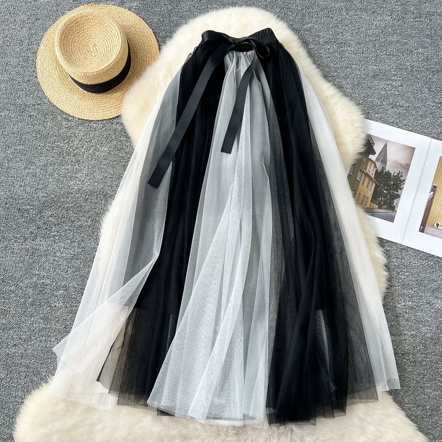 Late arrival skirt CS219 image